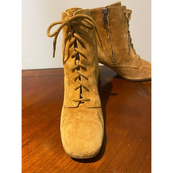 Vince -Halle Flare Heel Bootie Size 8 - Picture 3 of 12